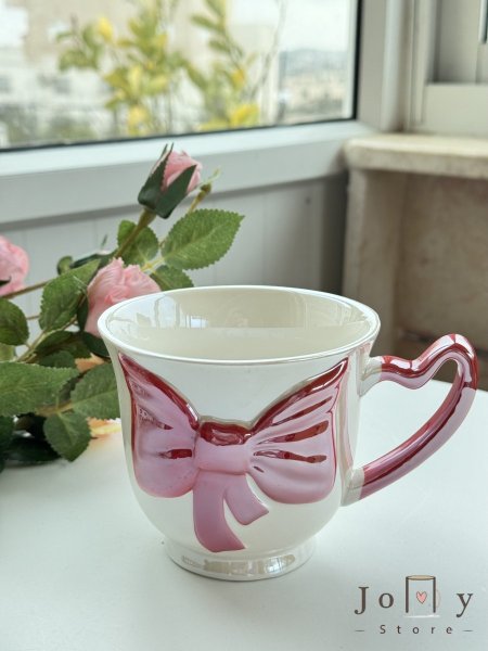 احمر